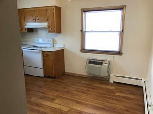 18228 Exchange Ave APT 2, Lansing, IL 60438