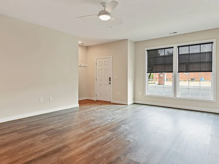 Lofts on Franklin II — Photo 4