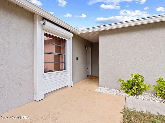 2nd image of 3678 Teakwood Ct