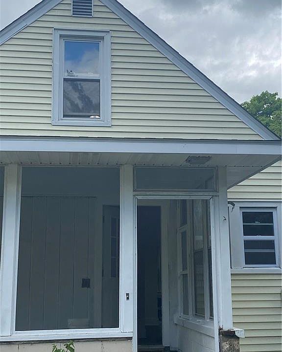 1st image of 16 Cedar Ln