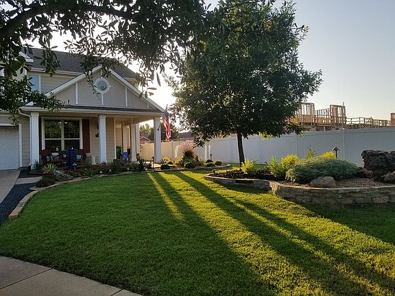 2nd image of 1513 Cobblestone Ct