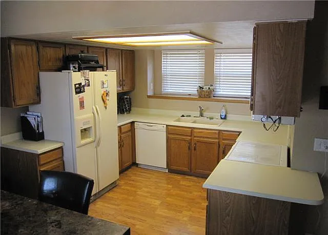 10673 Eudora Way — Photo 7