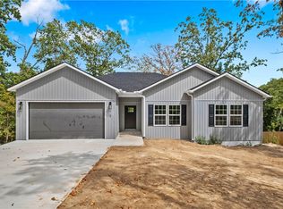 2 Eriboll Cir, Bella Vista, AR 72715