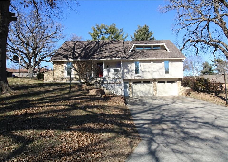 4329 Stonecrest Dr, Saint Joseph, MO 64506 Zillow