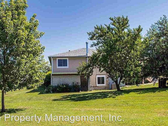 3rd image of 2651 Brookhollow Ct