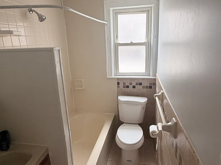 144-35 224th St #1 — Photo 31