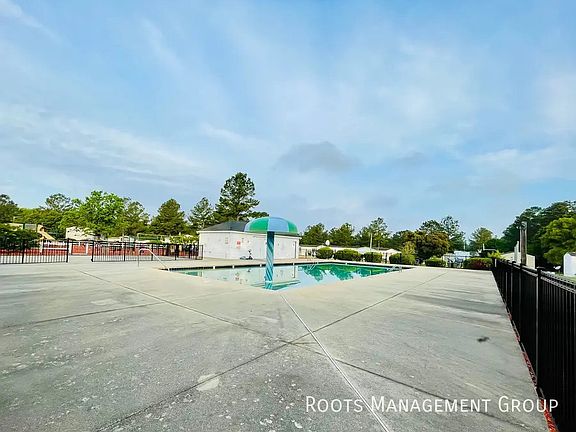 4th image of 313 Pelican Ct #106
