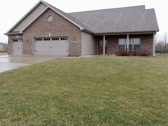 2nd image of 4310 Amesbury Dr