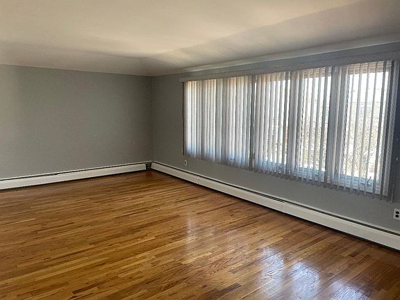 5th image of 155-0 Bridgeton St #2