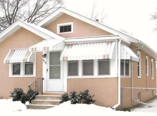 4028 4th Ave S, Minneapolis, MN 55409