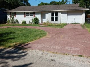 205 NE Rockwood Ave, Bartlesville, OK 74006
