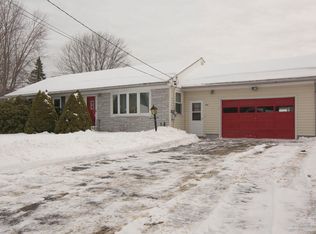 48 Ferry Rd, Lisbon, ME 04250