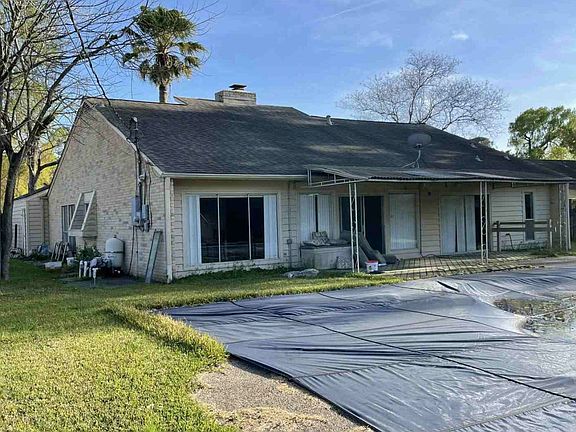 2nd image of 500 Post Oak Dr