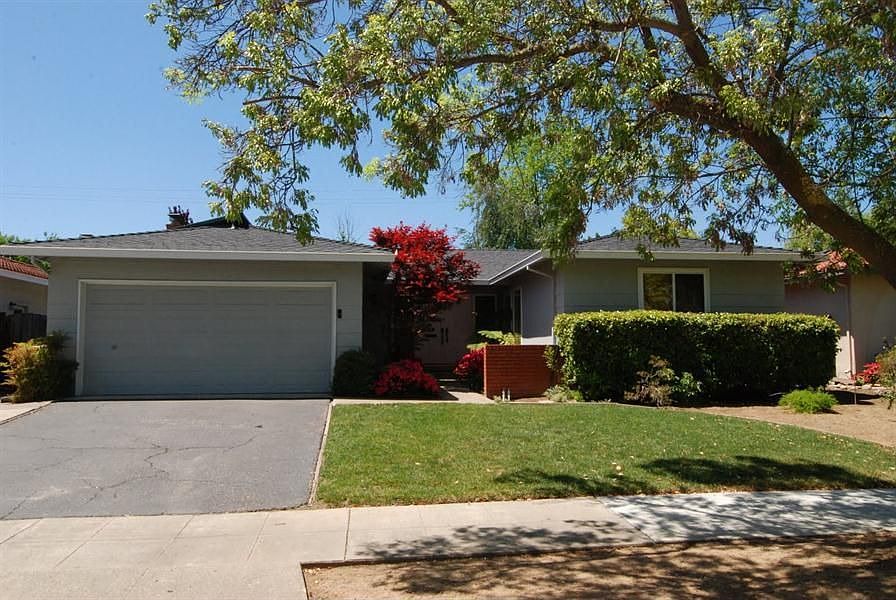 1st image of 1529 Aster Ln