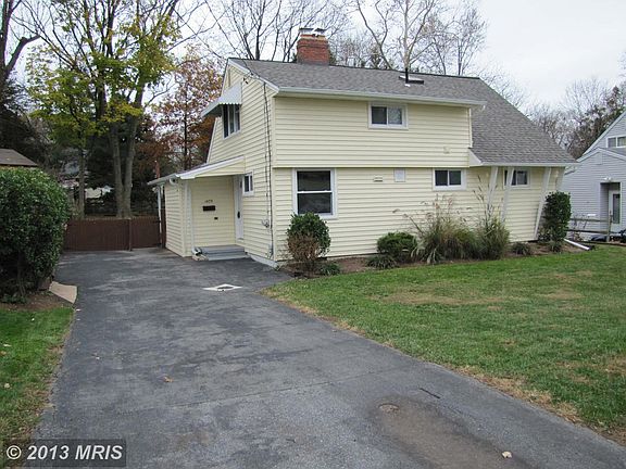 2nd image of 1409 Gladstone Dr