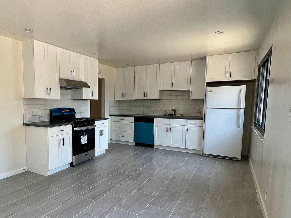 1st image of 59 Pacific Ave