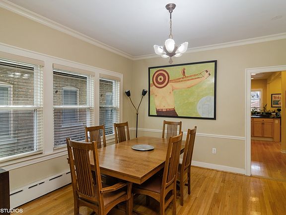 5th image of 1013 S Grove Ave