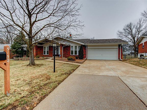 3rd image of 5158 Heathfield Dr