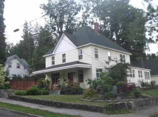 205 McCloud Ave, Mount Shasta, CA