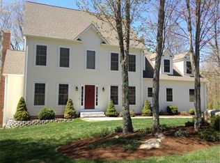 22 Donna Mae Ln, Tolland, CT 06084
