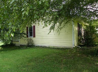 3rd image of 2148 S James St