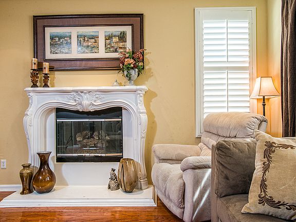 5th image of 26815 Cottonwood Ct