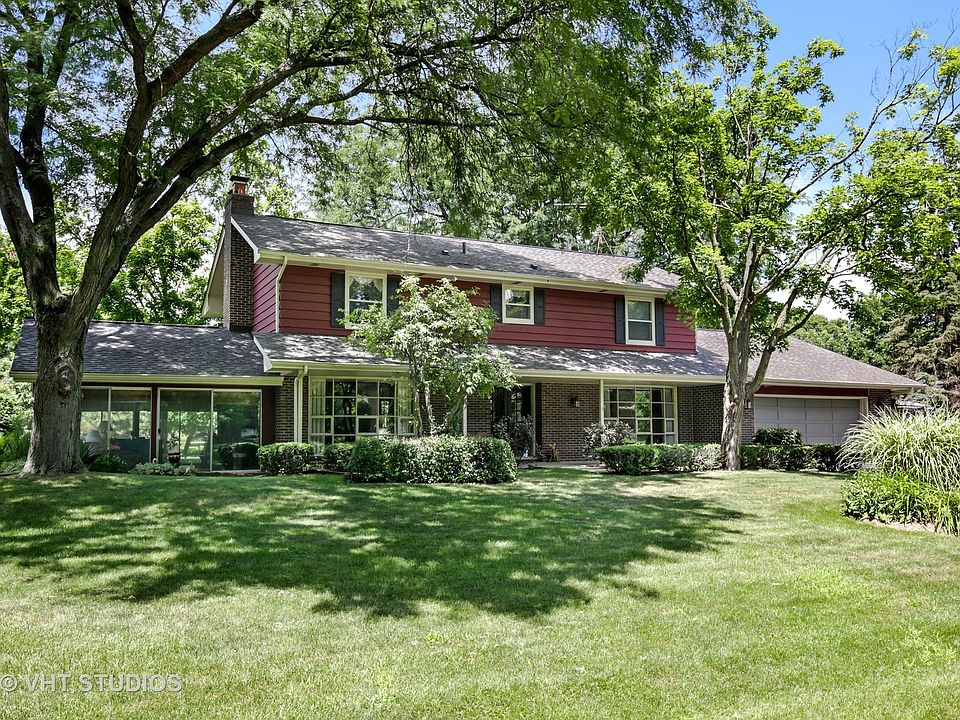 1st image of 36W590 Oak Hill Dr