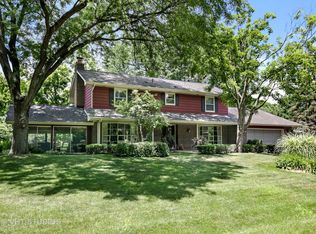 36W590 Oak Hill Dr, Dundee, IL