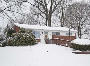 3415 E Stag Dr, Gibsonia, PA 15044
