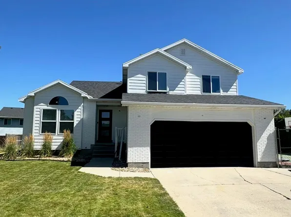 903 E Avila Dr S, Sandy, UT 84094