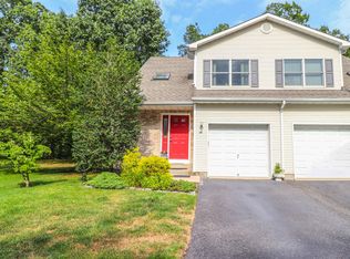30 Maria Ct, Holmdel, NJ 07733