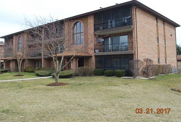 3rd image of 11111 Heritage Dr APT 1B