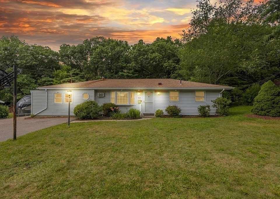 1st image of 72 Lisa Dr