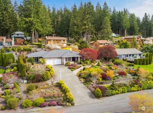 24450 Mount Washington View Ln NW, Poulsbo, WA 98370