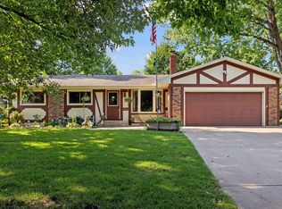 12815 27th Pl N, Plymouth, MN 55441