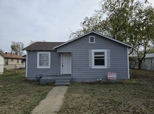 404 N 2nd St, Copperas Cove, TX 76522