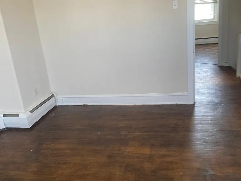 2650 Hobson St — Photo 6