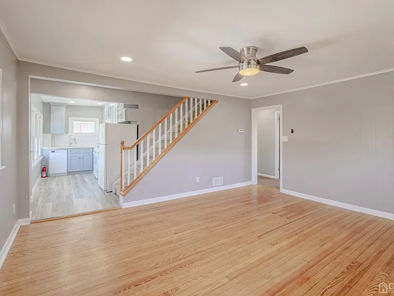 49 Riva Ave #2 — Photo 12