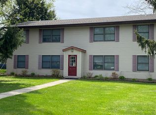 2103 Sturdy Rd, Valparaiso, IN 46383