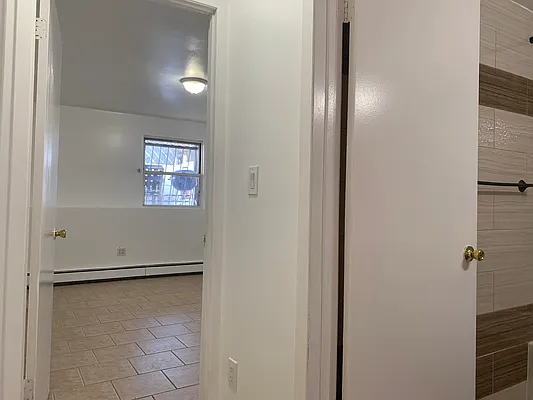 Rented by Spot Real Estate | media 11