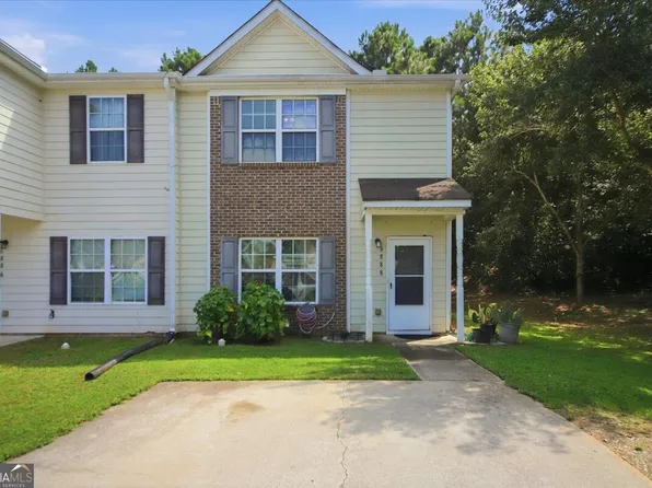 6888 Mountain Cir, Riverdale, GA 30274