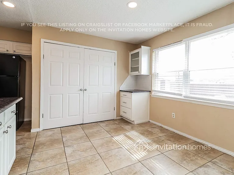 7704 Cedar Park Ave — Photo 9