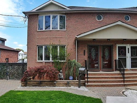 4th image of 1269 Richmond Ave