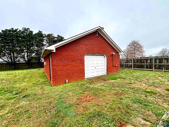 5th image of 24887 Aubie Ln