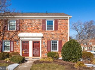 Cardinal Forest Condo, Springfield, VA 22152