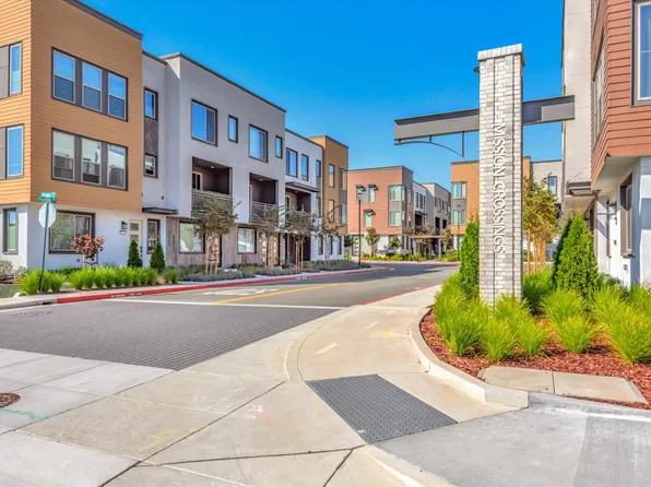 25301 Parklane Dr, Hayward, CA 94544