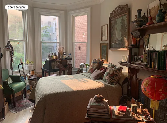 Rented by Corcoran | media 18