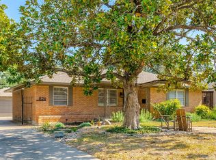 826 Ridgedale Dr, Richardson, TX 75080