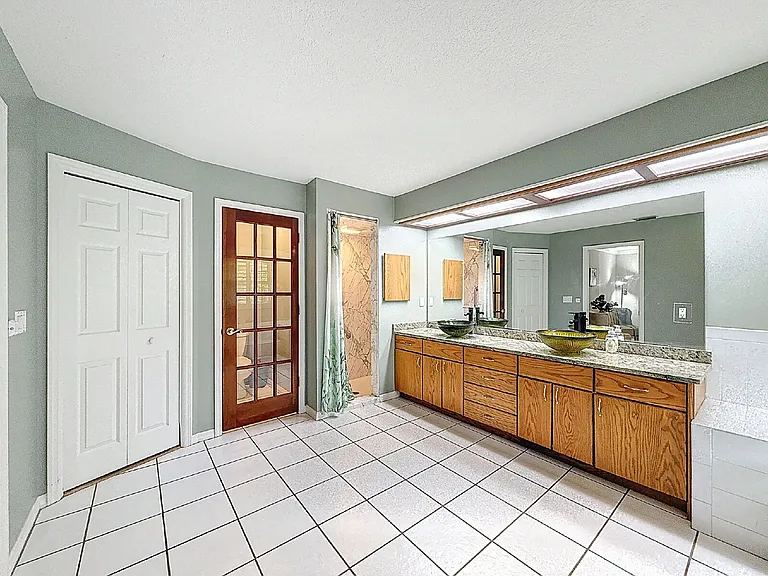 1055 Riverside Ridge Rd — Photo 53