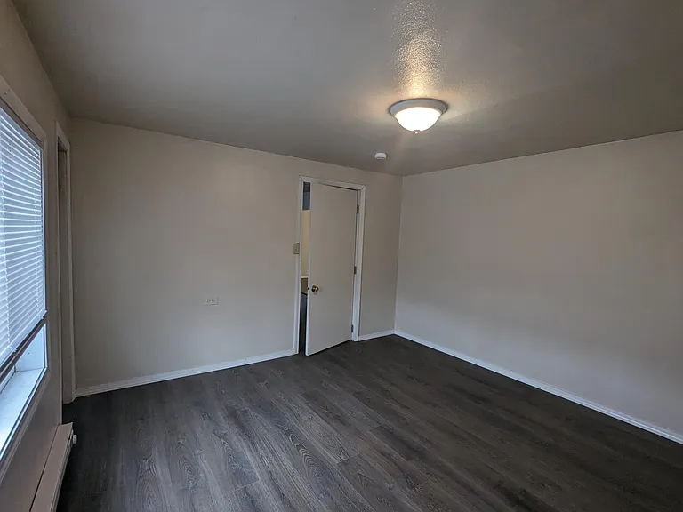 2424 E Decatur Ave — Photo 16
